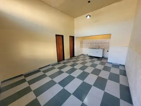 P.H. Tipo Casa al Frente