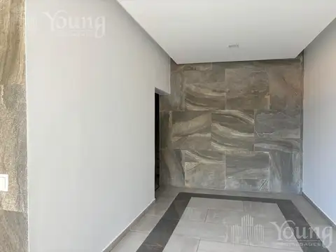 Departamento en Alquiler en Bernal, $ 600.000