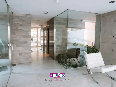 Departamento en Alquiler con 1 cocheras
