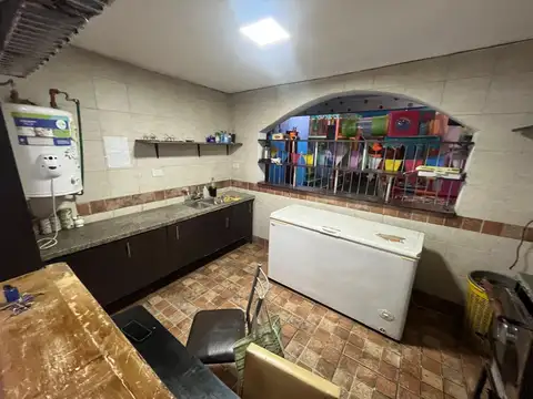 Local en Venta en Barrio España y Hospitales, USD 185.000