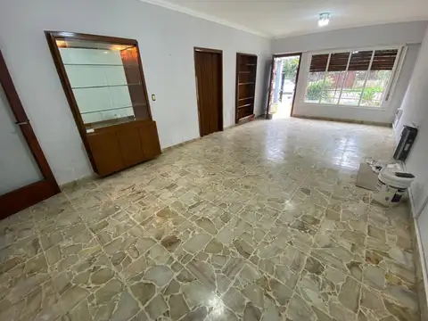 Casa en Alquiler de 3 dormitorios
