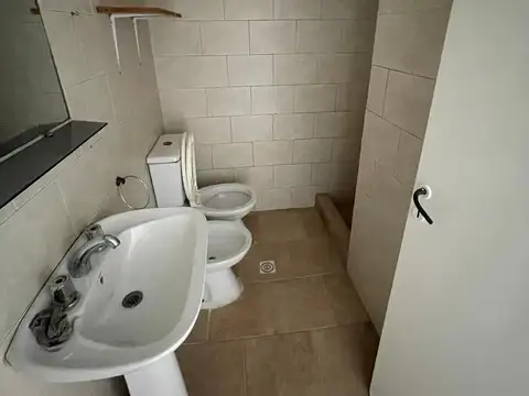 Departamento en Alquiler en Carapachay, $ 400.000