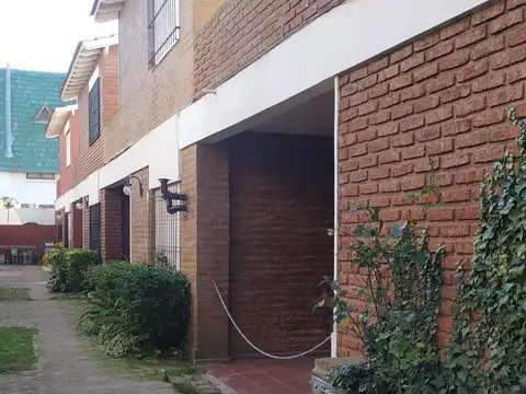 Depto Tipo Casa en Venta de 2 dormitorios