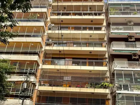 Departamento en Venta de 6 ambientes