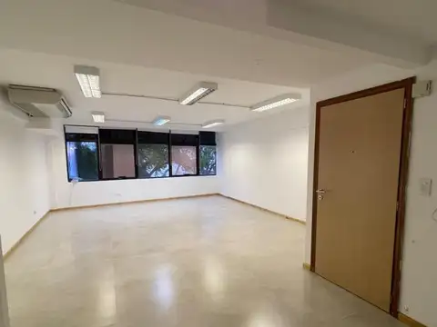 9 De Julio 300, Piso 1°