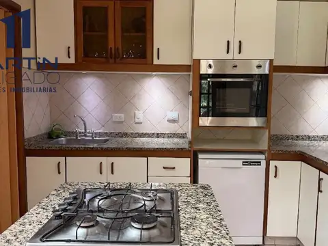 VENTA CASA EN MUÑIZ COLONIAL