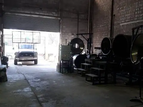 LISANDRO DE LA TORRE  al 4900