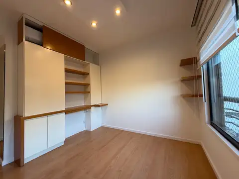 Departamento en alquiler en torre en Nuñez, amenities y cochera