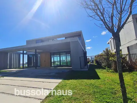 Casa en Venta en Puertos, USD 690.000