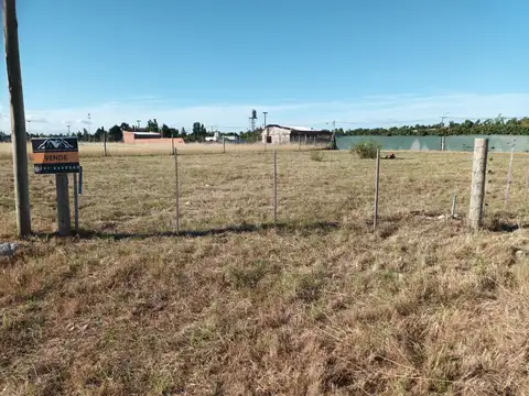 Terreno en venta en Bahia Blanca  Calle J. Aguilar esquina Roberto Arlt