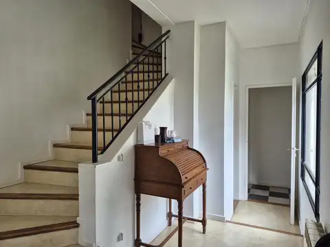 Casa en Alquiler de 3 dormitorios