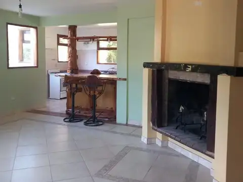 Casa en Venta con 5 cocheras
