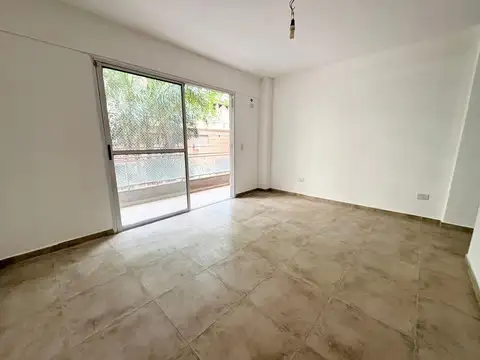 Departamento en Alquiler en General San Martin, $ 450.000