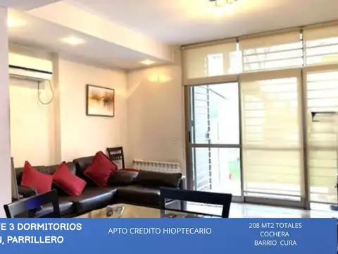 CASA 3 DORMITORIOS CON JARDÍN Y PARRILLERO – CURA