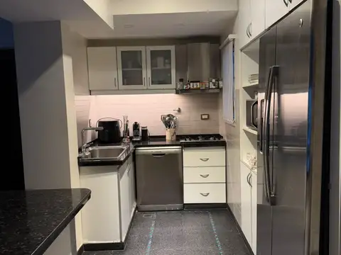 Departamento 5 ambientes con 3 baños