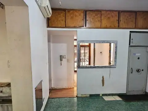 Casa 5 ambientes con 1 baño