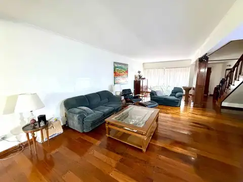 Casa Alquiler Martinez Pileta Jardin 4 dormitorios