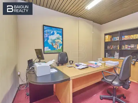 Oficina Monoambiente con 5 baños