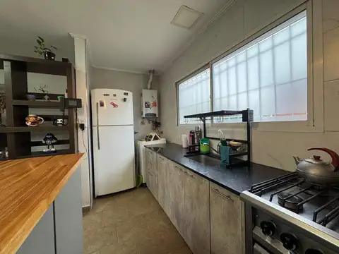 Depto Tipo Casa en Venta con 1 cocheras