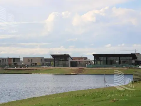 Terreno en Venta de 721,0 m2