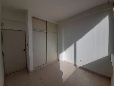 Departamento céntrico de 3 dormitorios en venta