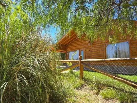 Casa 5 ambientes con 1 baño