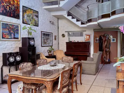 Casa en Venta de 5 dormitorios