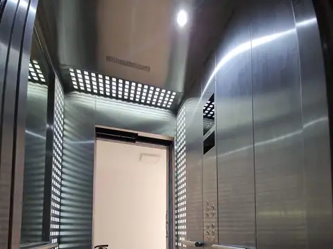 Departamento en Venta con 2 cocheras