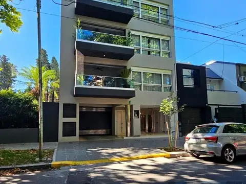 Venta Excelente Piso en edificio de tan solo 3 unidades