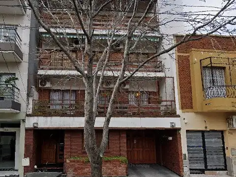 Monoambiente planta baja al frente en alquiler 25m2