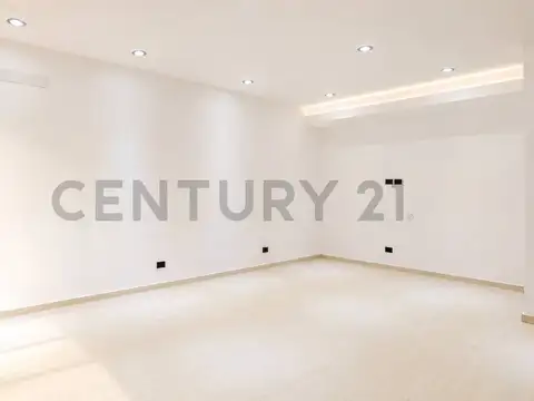 Depto Tipo Casa en Venta en Villa Luro, USD 275.000