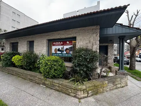 Oficina en Las Heras 3100 de tres ambientes