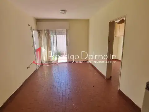 VENDO. Departamento Céntrico en planta Baja. Concordia, Er.-
