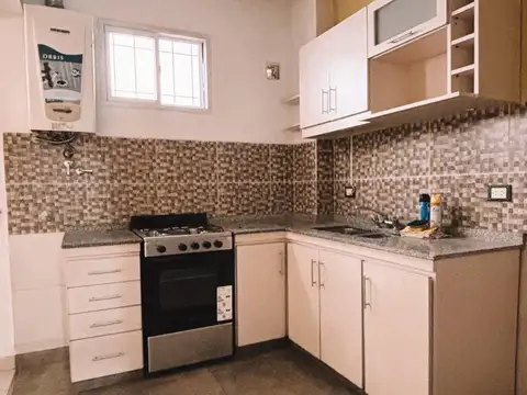 Depto Tipo Casa en Venta de 3 ambientes
