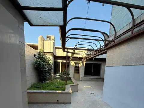 Depto Tipo Casa en Venta en Martín Coronado, USD 105.000