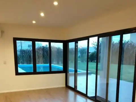 Casa en Venta 1 año