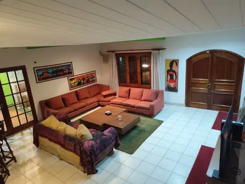 Casa en Venta en Castelar Norte, USD 240.000