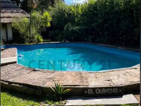 VENTA HERMOSA QUINTA ESTILO RUSTICO CON PILETA EXCELENTE UBICACIÓN A METROS DE RUTA 8