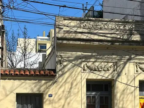 CASA EN VENTA A RECLICAR ZONA PICHINCHA