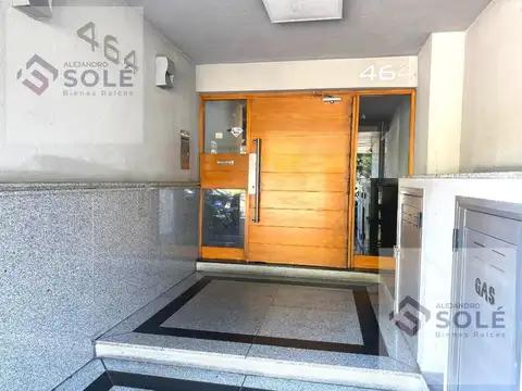 Oficina En Venta En El Centro de Córdoba - Recibo Vehículo