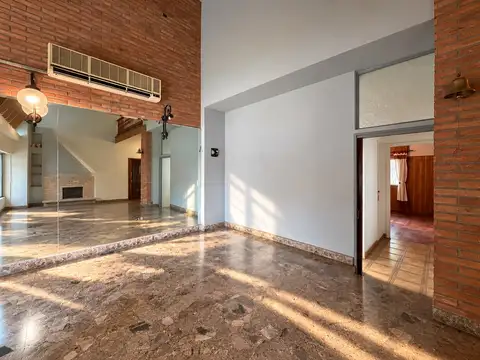 Casa en Venta en Villa Adelina, USD 360.000