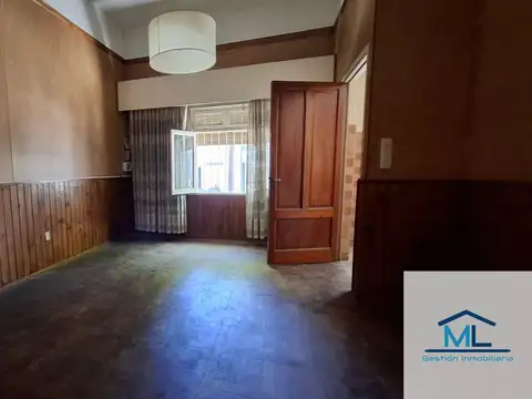 Depto Tipo Casa 5 ambientes con 2 baños