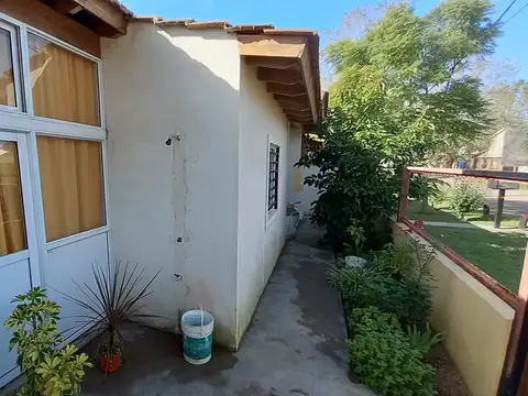 Chalet venta 4 ambientes Mar del tuyu calle 68 y 5