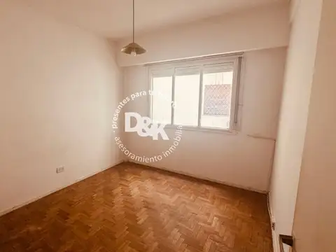 Departamento en Alquiler en Belgrano C, $ 560.000