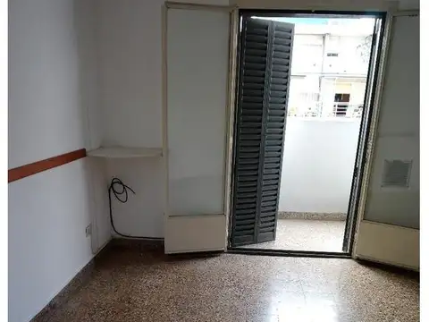 Av Carabobo 500, Piso 2