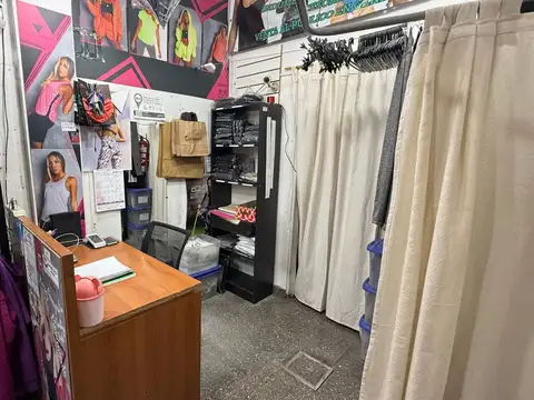 Local en Venta 50 años