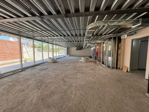 Local en Alquiler en Martínez Santa Fe / Fleming, USD 4.000