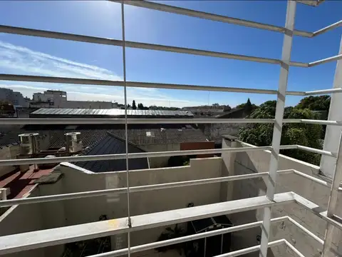 Departamento en Venta en Villa del Parque, USD 103.000