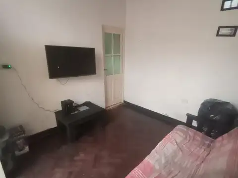 Depto Tipo Casa en Venta 40 años