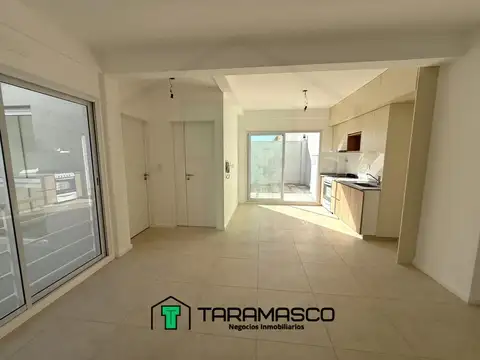 VENTA PH 2 AMB POTENCIAL 3 AMB Y TERRAZA EN VILLA SANTA RITA